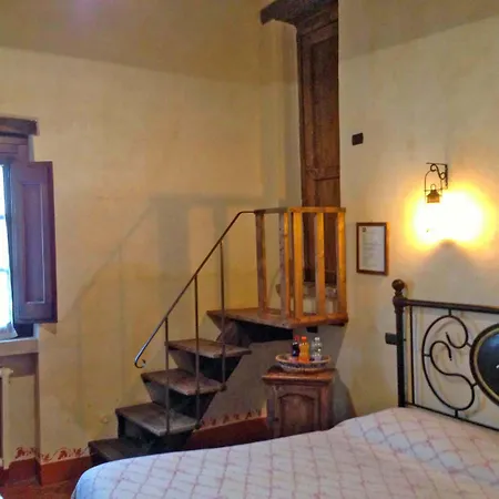 Residenza D'epoca Il Biribino فندق تْشيتّا دي كاستيلّو